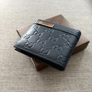 New Gucci Bifold Blue Leather Wallet